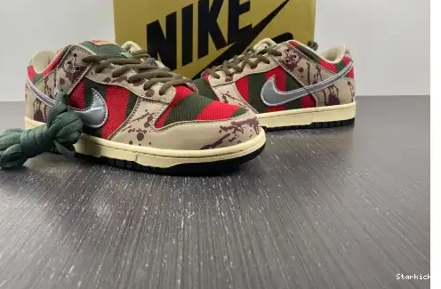 SB  Dunk 313170-202 Krueger Freddy Nike Low  0614